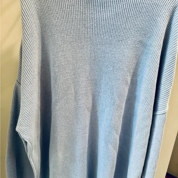 Hollister Co. Women's Dusty Blue Oversized Sweater XL NWT - Picture 5 of 6